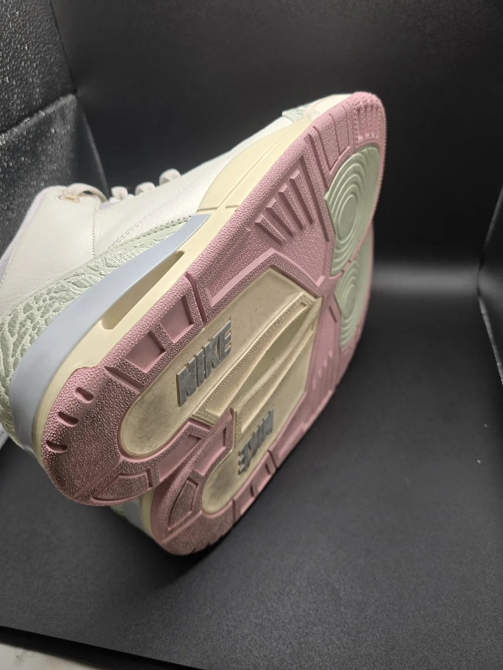 Jordan classic silhouette